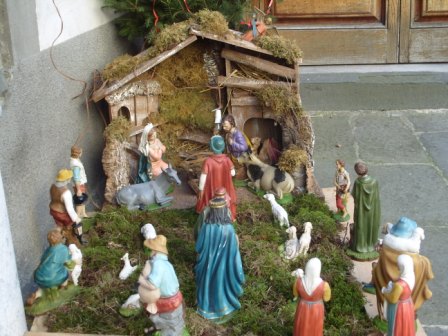 HÁZI PRESEPE VÁLTOZAT - COREGLIA HÁZI PRESEPE VÁLTOZAT - COREGLIA